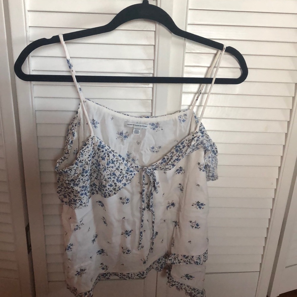Slightly cropped floral tank top/blouse - Picture 4 of 4